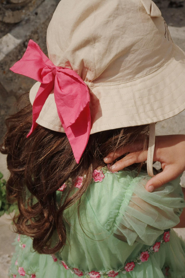 Konges Slojd  - Zonnehoedje Verbena Bow Kitty - met Oortjes - Creme Brulee