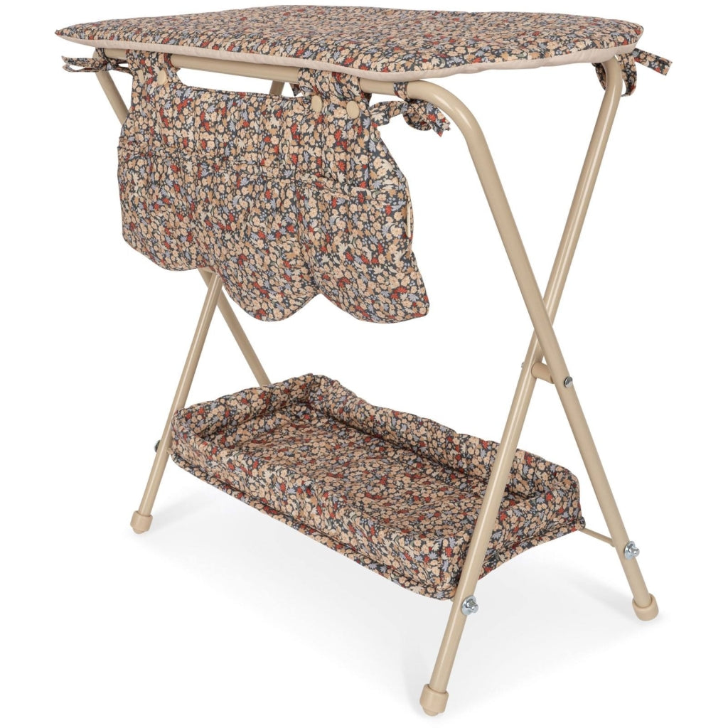 Konges Slojd - Verschoontafel voor Poppen, Poppen verzorgingsset, Konges Slojd, Keekabuu